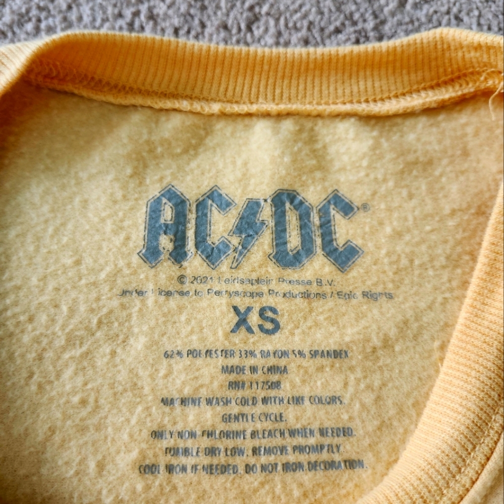 ACDC 1979 sweater